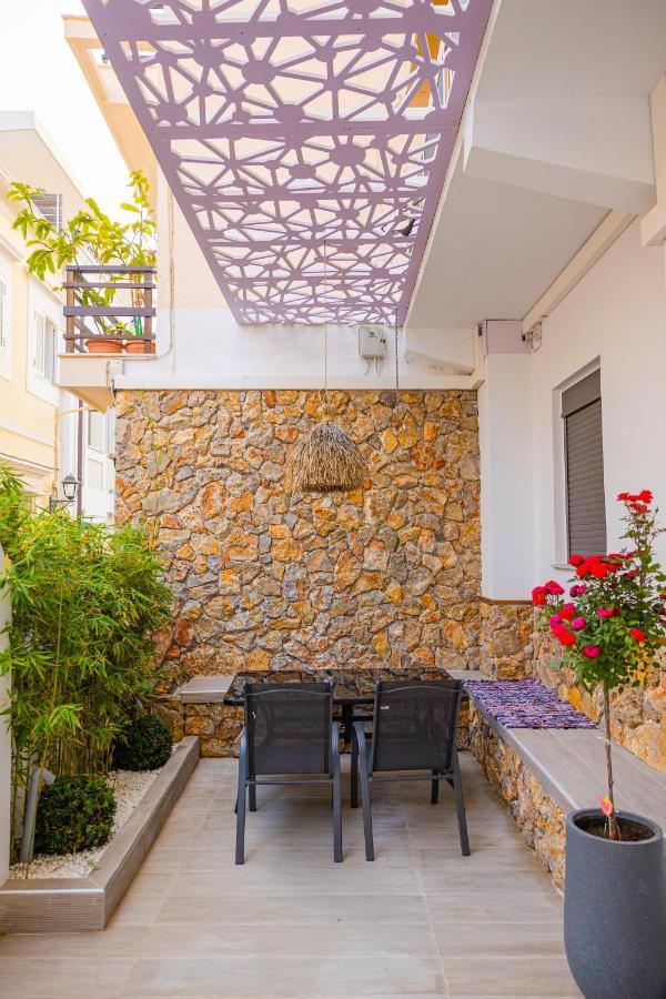 Compass Luxury * Rhodes City